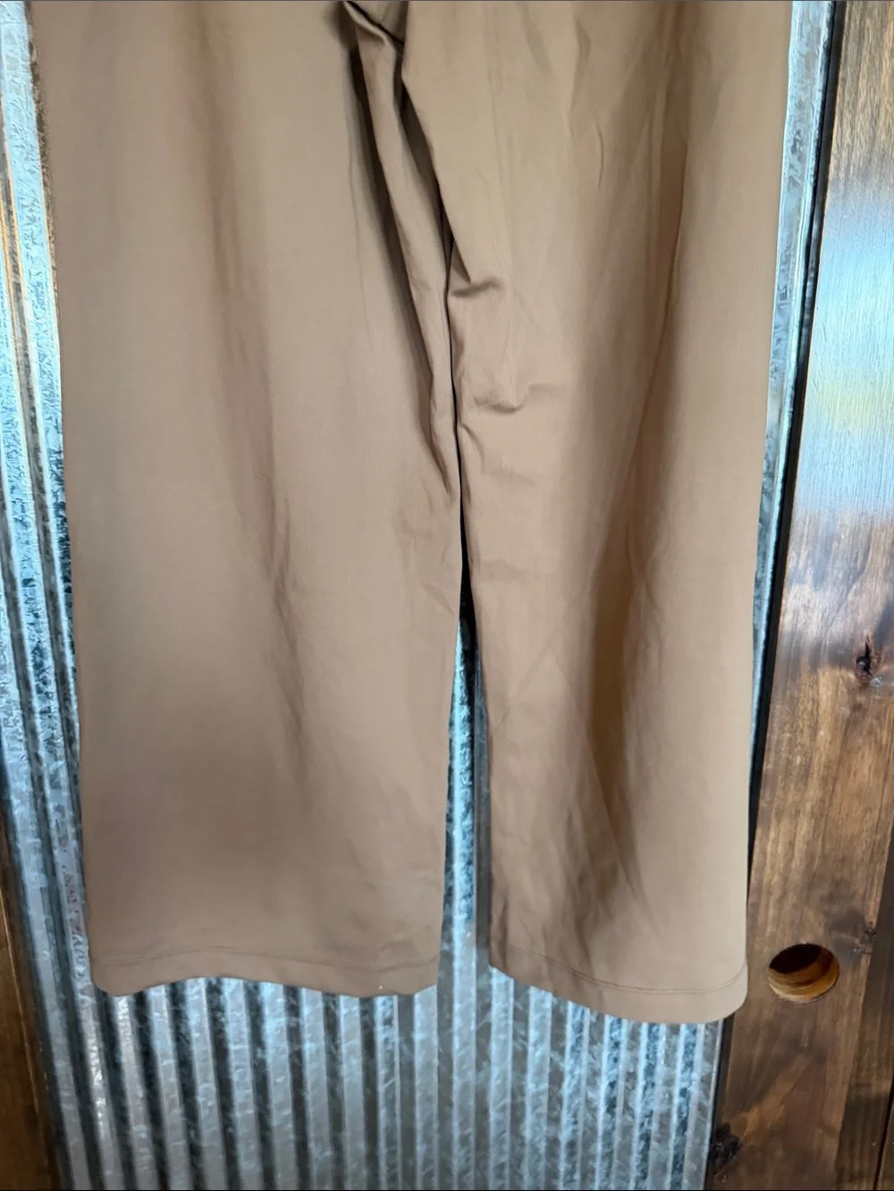 NWOT   HALARA Women's Wide-Leg work pants- brown sz med